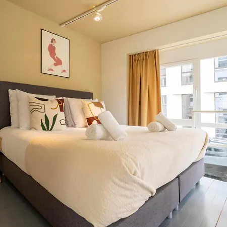 Appartement Shway - The Red With Pearls Anvers
